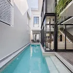 芭提雅市中心五卧室独栋泳池别墅 Villa