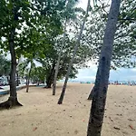 芭提雅市中心度假公寓 The Base预定 免费游泳池健身房 生活购物便利a-7