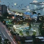 芭提雅水系公寓楼