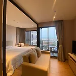 Once芭提雅市中心顶级豪华公寓超美无边泳池