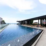 อพาร์ทเม้น The Base