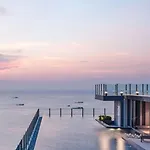 The Base海景网红顶层无边泳池 双卧室套房 Pattaya