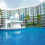 阿卡迪亚海滩大陆 อพาร์ทเม้น Pattaya