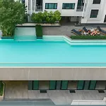 อพาร์ทเม้น 芭提雅海边the Edge Base 高端海景泳池公寓 直达海滩 海景房 健身房 步行街旁
