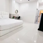 อพาร์ทเม้น Dad N Mom's House By Thongnak