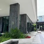 芭提雅中心地区 The Base 高档公寓酒店 Apartment *