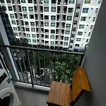 芭提雅中心地区 The Base 高档公寓酒店 Pattaya