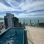 Apartment 芭提雅中心地区 The Base 高档公寓酒店