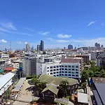 The Base Pool View Fast Wifi 5 Min Walk To By Lees อพาร์ทเม้น