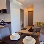 The Base Pool View Fast Wifi 5 Min Walk To By Lees * Pattaya