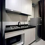 The Base Pool View Fast Wifi 5 Min Walk To By Lees * Pattaya