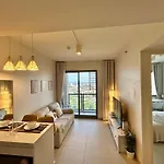 Unixx Sea View *