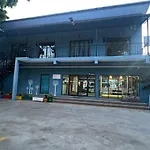 โรงแรม Nine Blue