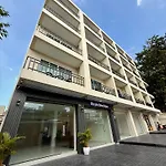 โรงแรม Skyla Boutique 3*