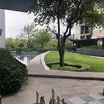 โรงแรม Cs-月租中心海公寓 - 交通便利 - 设施配置齐全 - 免费泳池健身和桑拿 - Centric Sea *