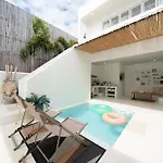Sava House, Koh Larn * Pattaya