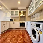 Stylish 1Br Sea-View Condo - 2 Balconies - View Talay 1 Jomtien