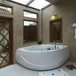 Villa Exclusive Balinese Pool In