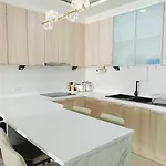 3br Pool Access Patumnak Hill Pattaya