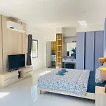 3br Pool Access Patumnak Hill *