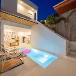 Sava House, Koh Larn Pattaya