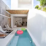 Sava House, Koh Larn * Pattaya