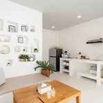 Sava House, Koh Larn Villa Pattaya