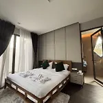 Center Pool Villa&near Walking Street