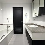 Spacious With Balcony - Tw Platinum Suites, Jomtien Holiday home *