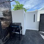 วิลล่า 5-bed Luxury Pooljacuzzi 5 Min To Walkingst Pattaya