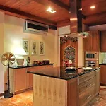 Exclusive Balinese Pool In Villa *