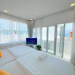 Sava House, Koh Larn *