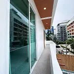 Villa Downtown Oasis 芭提雅市中心独栋泳池别墅 B 5卧6卫 Ktv Bbq 芭提雅海滩步行街500m *