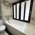 Spacious 2br - 3 Balconies Views *
