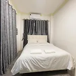 วิลล่า H2 Beach, Near The Terminal Building, Chinese Street, Fengyue Street, Five Bedrooms, Six Bathrooms, Single Pool Villa, Ktv, Pool Table, Convenient Transportation Pattaya