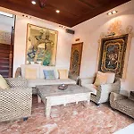 Exclusive Balinese Pool In Villa Pattaya