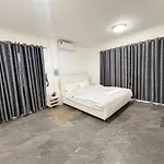วิลล่า H2 Beach, Near The Terminal Building, Chinese Street, Fengyue Street, Five Bedrooms, Six Bathrooms, Single Pool Villa, Ktv, Pool Table, Convenient Transportation