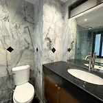 Holiday home Spacious 2br Corner - Garden View Balcony - Royal Hill Pattaya