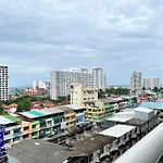 Holiday home Stylish 1br Sea-view - 2 Balconies - View Talay 1 Jomtien *
