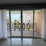 Spacious 2br - 3 Balconies Views Holiday home Pattaya