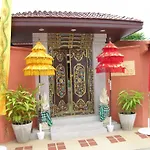 Exclusive Balinese Pool Villa In Pattaya