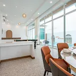Downtown Oasis 芭提雅市中心独栋泳池别墅 B 5卧6卫 Ktv Bbq 芭提雅海滩步行街500m Pattaya