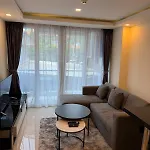 อพาร์ทเม้น Grand Avenue -