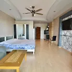Sea-view With Large Balcony - Bright And Spacious *