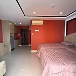 Cozy With Balcony - Pratumnak Hill อพาร์ทเม้น Pattaya