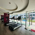 New! Pool Access 50sqm & Grand Avenue & อพาร์ทเม้น *