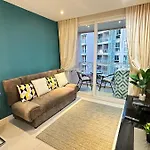 อพาร์ทเม้น Grand Caribbean 1 Bedroom Pool View