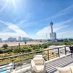 อพาร์ทเม้น The Ocean Pearl - Steps Waterpark & Market *