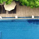 Poolside Near Terminal 21 & Bus Station อพาร์ทเม้น Pattaya