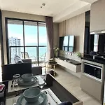 Apartment The Panora Pratamnak Luxury Sea View 1 Bdr Flat